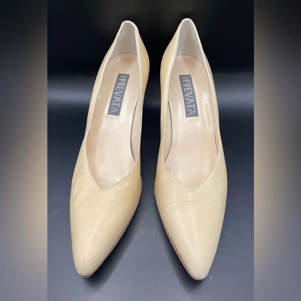 Prevata Women's Beige Leather Heels